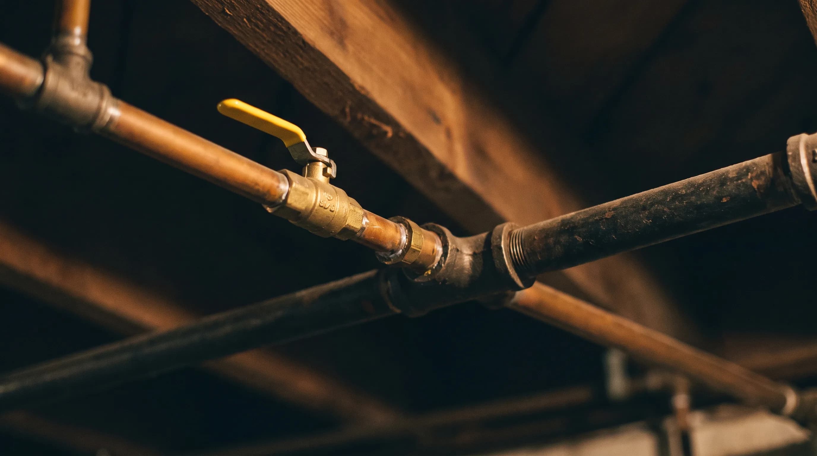 Black iron gas piping with regulators in a commercial installation